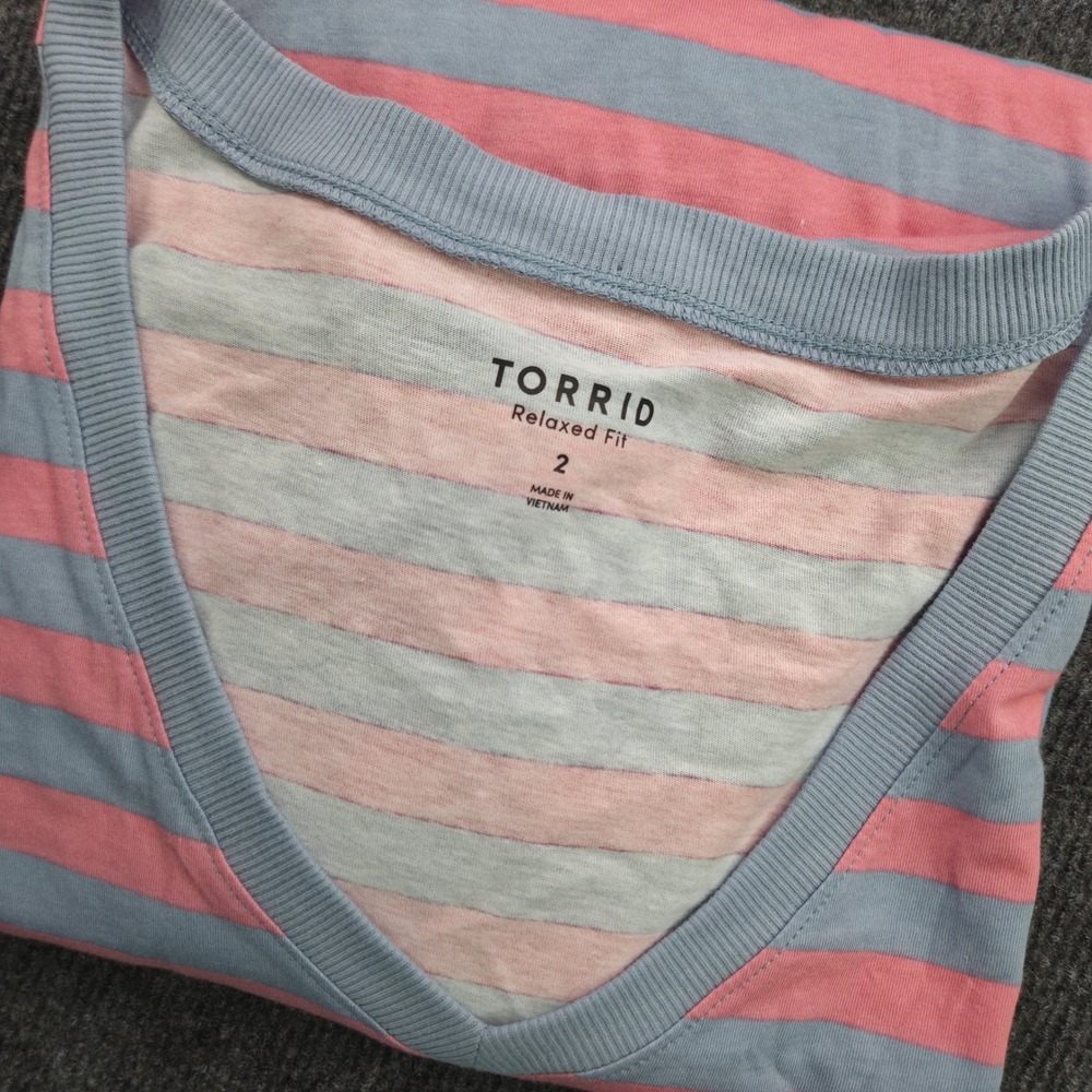 Torrid Relaxed Fit T-Shirt Womens 2 Pink Blue Cotton Striped V-Neck Short Sleeve